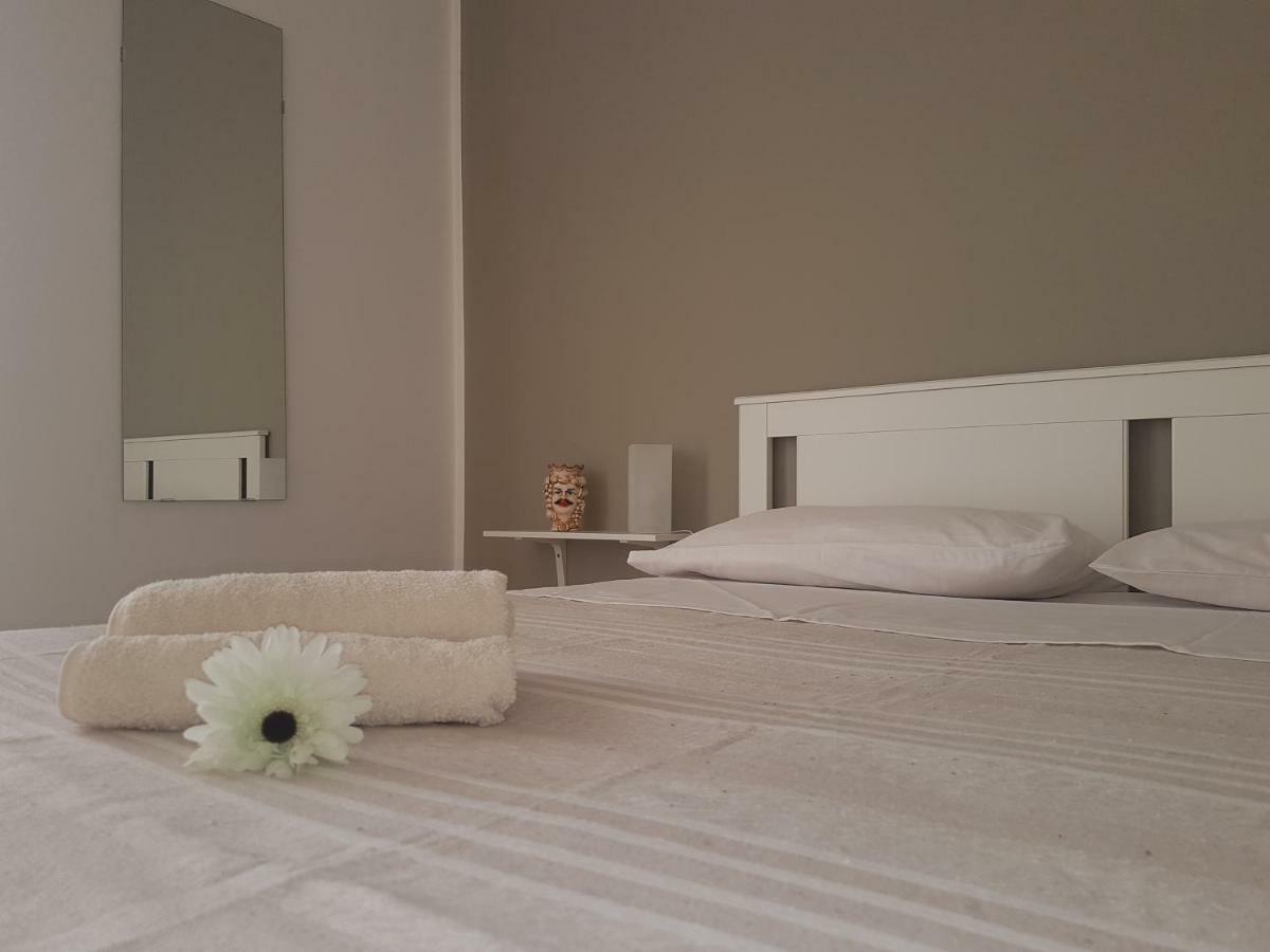 Donnapeppina Siracusa Plemmirio Luaran gambar